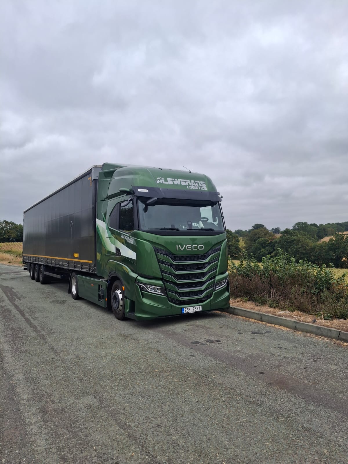 Vozidlo IVECO S-WAY 500 + KÖGEL MEGA návěs